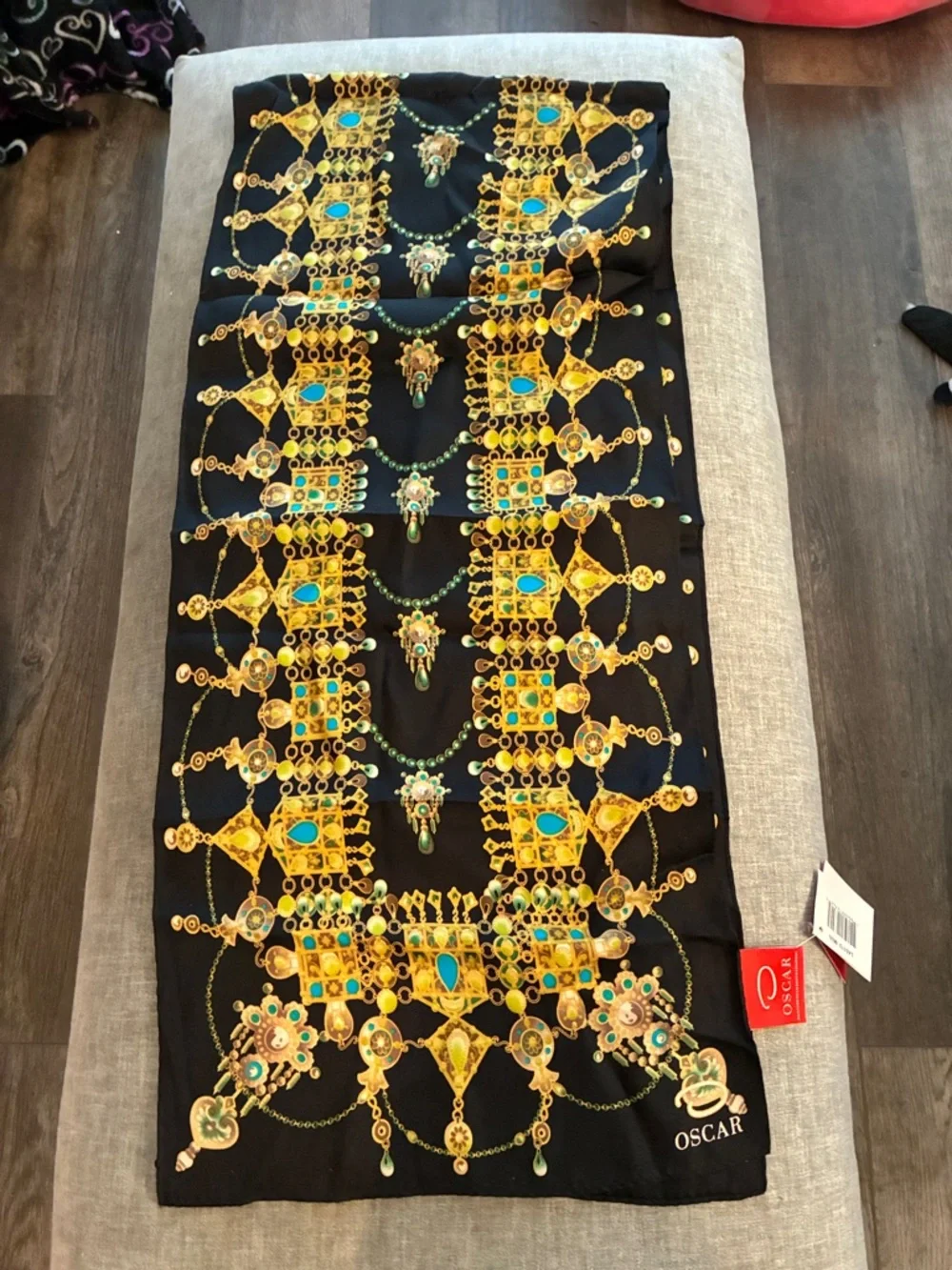 Oscar de la Renta vintage scarf